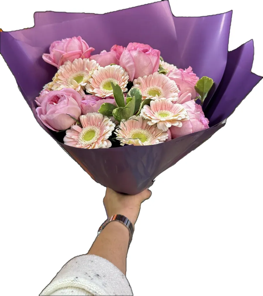Mevsim çiçekleri buketi — DİA Flowers Belek