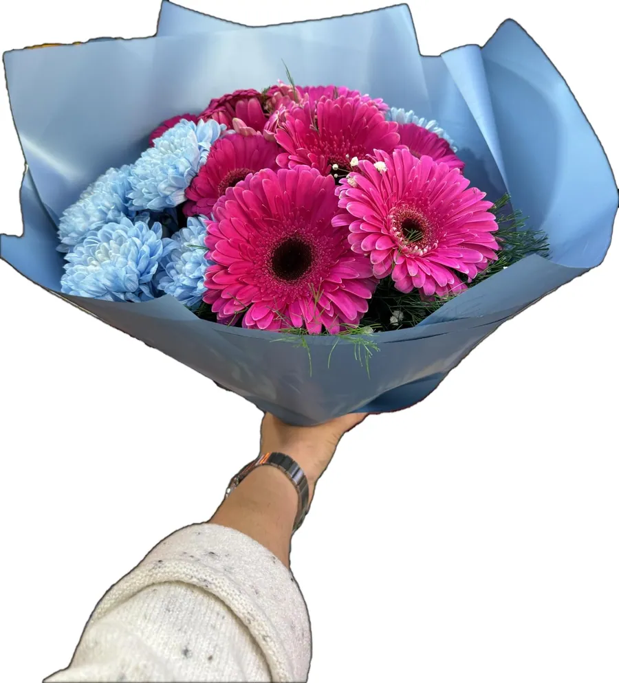 Mevsim çiçekleri buketi — DİA Flowers Belek